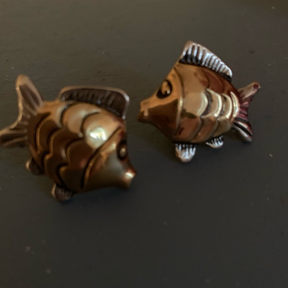 Fish earrings - Picture 2 of 2